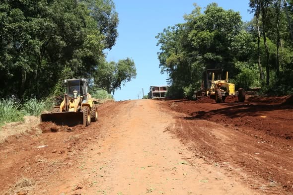 Eldorado avanza con la obra integral de la calle Salto Alegría
