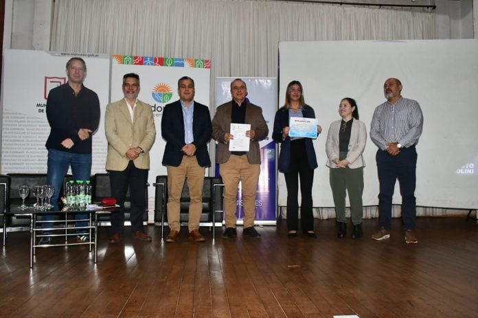 Convenio múltiple para abordar consumos problemáticos en Eldorado