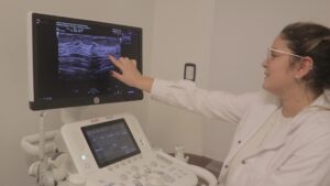 Los trabajadores y trabajadoras que sostienen el sistema de Salud