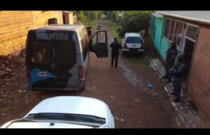 Cuatro allanamientos simultáneos tras el robo a una farmacia de Eldorado